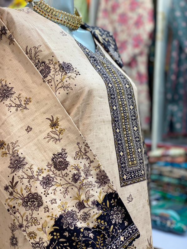 Bin Saeed 3Pc Stitched Khaddar Printed Suit – BSK-003